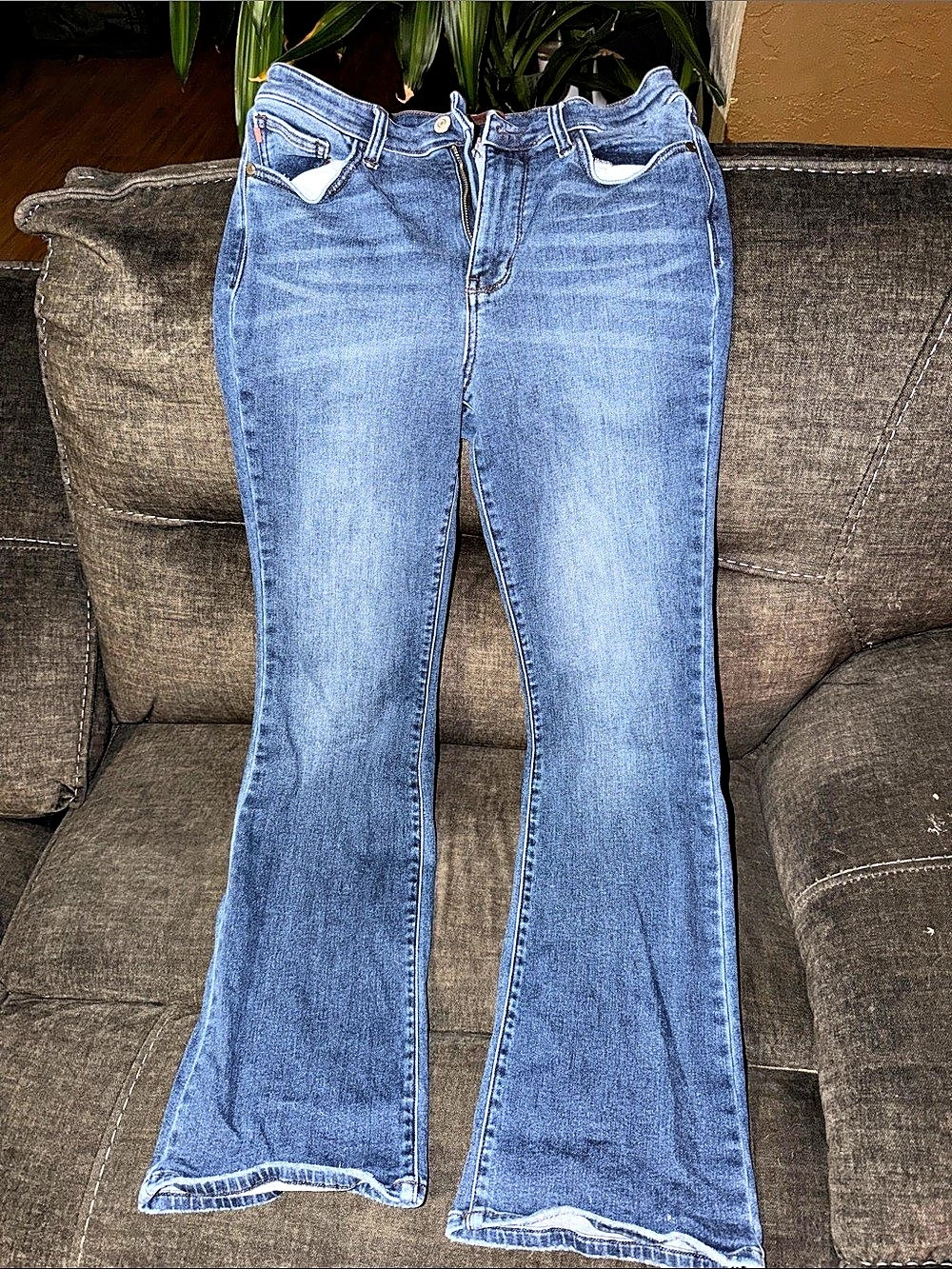 Judy Blue Mid Rise Los Angeles Bootcut Jeans Blue Size 7